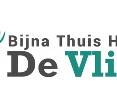 Kerststukken verkoop in buurthuis de Zessprong Opbrengst voor Bijna thuis huis “Team de Vlinder”.